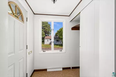 25 S 64th Ave W, Duluth, MN 55807 - Photo 4