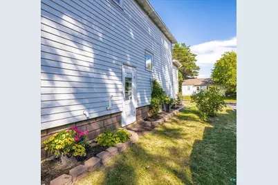 25 S 64th Ave W, Duluth, MN 55807 - Photo 32