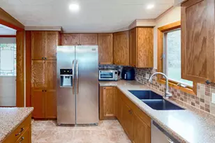 303 S Shore Dr, Grand Marais, MN 55604 - Photo 10