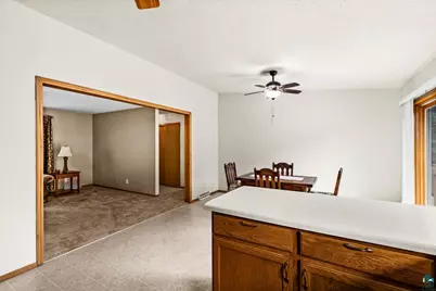 102 E Gary St, Duluth, MN 55808 - Photo 14