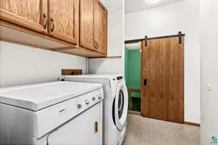 102 E Gary St, Duluth, MN 55808 - Photo 10