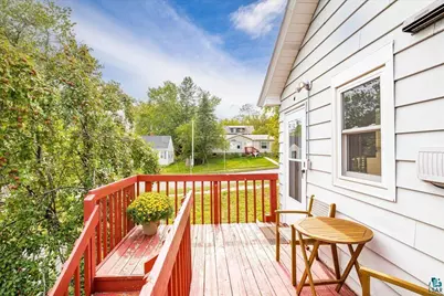 604 E 11th St, Duluth, MN 55805 - Photo 30