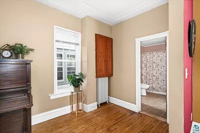 604 E 11th St, Duluth, MN 55805 - Photo 16
