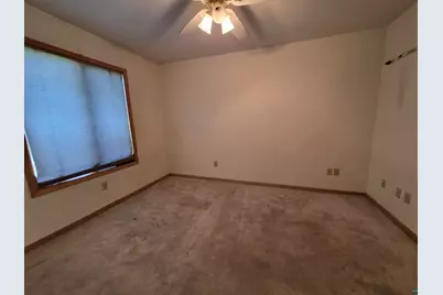 3020 E 8th St, Superior, WI 54880 - Photo 34