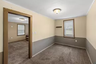 412 N 16th St, Virginia, MN 55792 - Photo 12