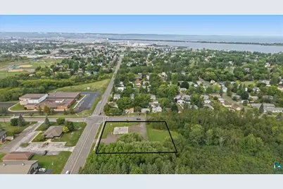2 N 21st St E, Superior, WI 54880 - Photo 6