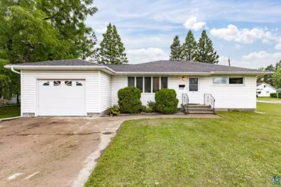 1107 Washington Ave, Cloquet, MN 55720 - Photo 1