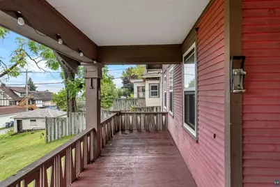 1928 E 5th St, Duluth, MN 55812 - Photo 34