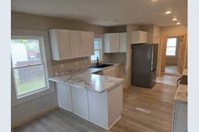 337 21st St, Cloquet, MN 55720 - Photo 8