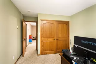 1960 Hartley Rd, Duluth, MN 55803 - Photo 30