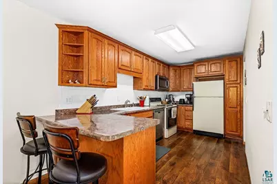 411 Wildwood Dr #411, Duluth, MN 55811 - Photo 2