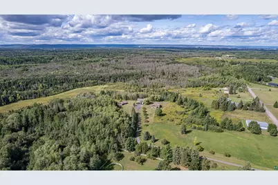 4153 E Lindberg Rd, Superior, WI 54880 - Photo 2