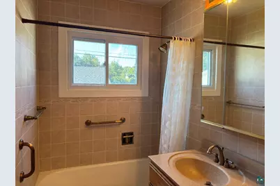 408 S 7th Ave E, Ely, MN 55731 - Photo 16
