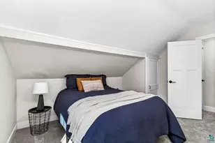 202 W Austin St, Duluth, MN 55803 - Photo 22