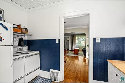 5606 Highland St, Duluth, MN 55807 - Photo 10