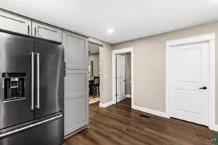 2407 W 6th St, Duluth, MN 55806 - Photo 18