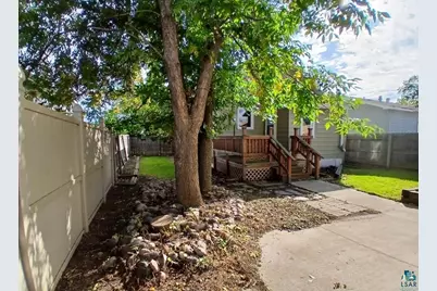 112 W 3rd Ave N, Aurora, MN 55705 - Photo 16
