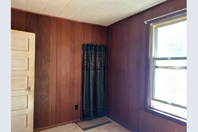 2441 Ogden Ave, Superior, WI 54880 - Photo 22