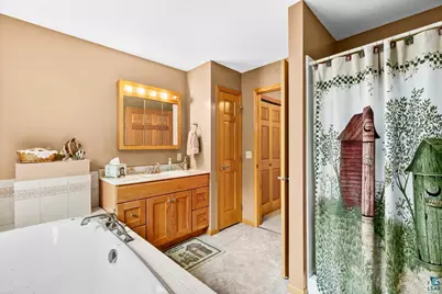 2000 Lakeview Dr, Carlton, MN 55718 - Photo 30