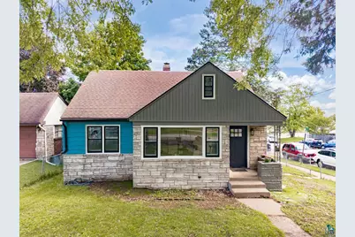 6002 Tioga St, Duluth, MN 55804 - Photo 2