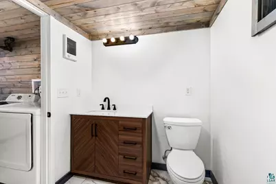 6002 Tioga St, Duluth, MN 55804 - Photo 60