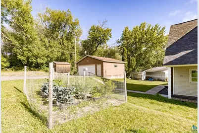 2531 W 13th St, Duluth, MN 55806 - Photo 46