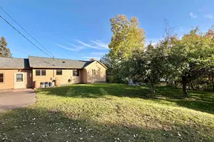 419 2nd Ave W, Grand Marais, MN 55604 - Photo 18