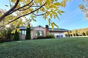 419 2nd Ave W, Grand Marais, MN 55604 - Photo 1