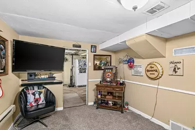 202 St. Paul Ave, Duluth, MN 55803 - Photo 36