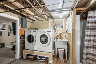202 St Paul Ave, Duluth, MN 55803 - Photo 38