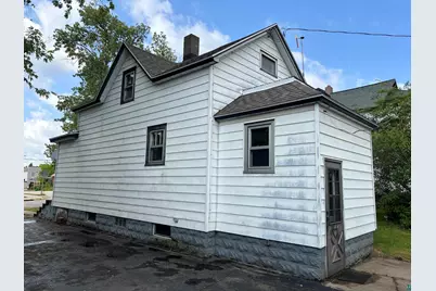 403 E Camp St, Ely, MN 55731 - Photo 2