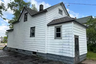403 E Camp St, Ely, MN 55731 - Photo 2