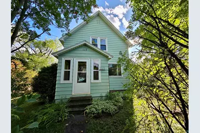 117 W Virginia Ave, Gilbert, MN 55741 - Photo 2