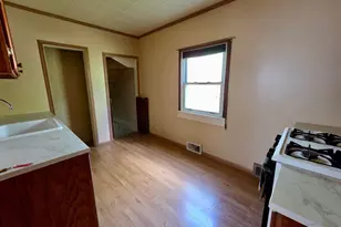 117 W Virginia Ave, Gilbert, MN 55741 - Photo 12