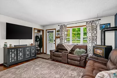 5428 Oakley St, Duluth, MN 55804 - Photo 12