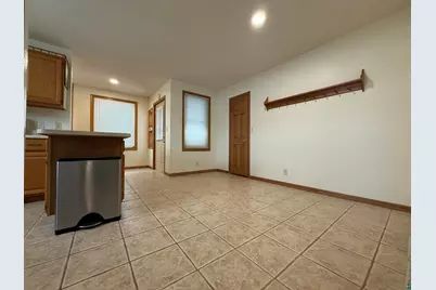 1321 S 13th St, Virginia, MN 55792 - Photo 6