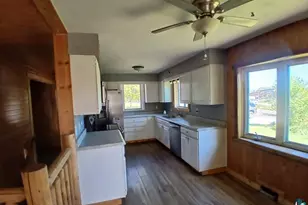 1055 Hwy 61, Two Harbors, MN 55616 - Photo 10