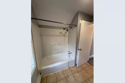 819 N 47th Ave E, Duluth, MN 55804 - Photo 30
