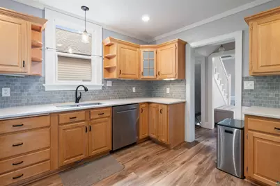 5215 Avondale St, Duluth, MN 55804 - Photo 12
