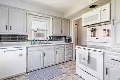 1906 E 5th St, Superior, WI 54880 - Photo 20