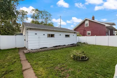 1906 E 5th St, Superior, WI 54880 - Photo 28