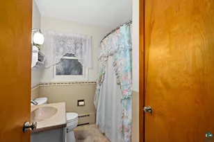 1601 7th Ave, Two Harbors, MN 55616 - Photo 16