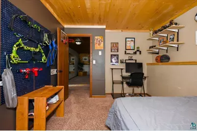 2010 E 10th St, Superior, WI 54880 - Photo 26