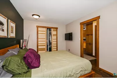 2010 E 10th St, Superior, WI 54880 - Photo 18