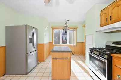 2214 E 6th St, Superior, WI 54880 - Photo 8