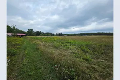 609X Bergquist Rd, Duluth, MN 55804 - Photo 2