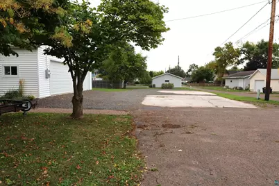 914 3rd Ave E, Ashland, WI 54806 - Photo 46