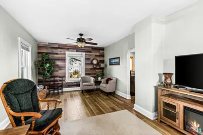 211 4th St, Proctor, MN 55810 - Photo 4