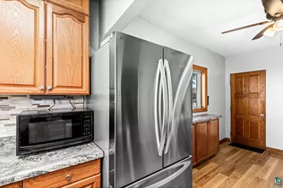 211 4th St, Proctor, MN 55810 - Photo 12