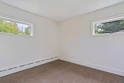 130 S 66th Ave W, Duluth, MN 55807 - Photo 10
